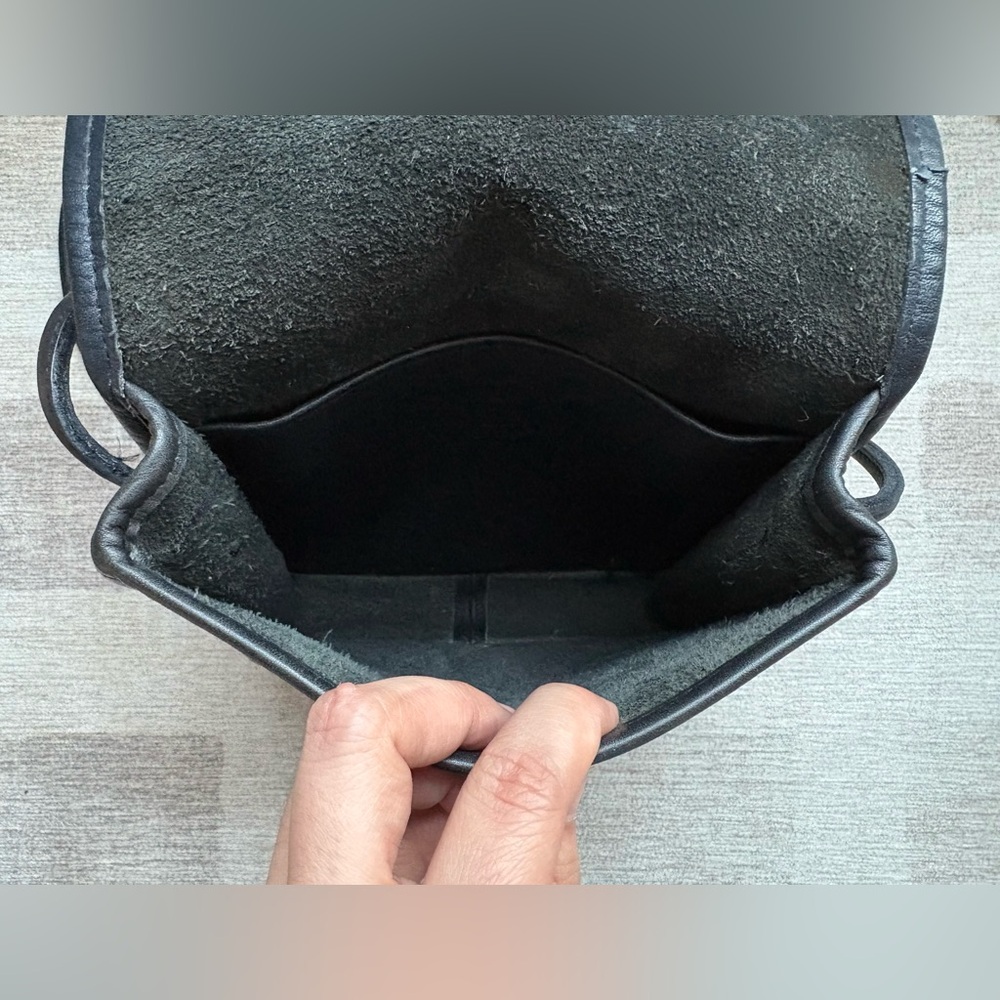 COACH Vintage Compact Pouch Black Leather Crossbody Shoulder Bag 9620 **READ** - Picture 7 of 12